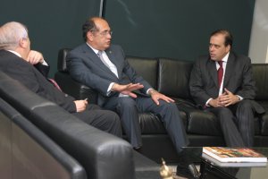 2009 - Paulo com Min.Gilmar Mendes